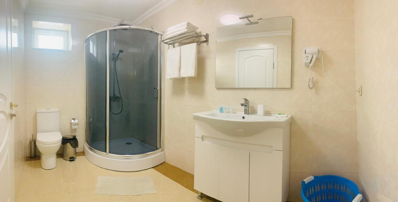 David'S Guest House 科布列季 外观 照片